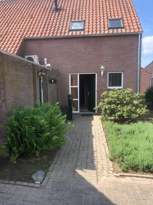 Laaker Villa Nearby Outlet Roermond Ohé en Laak Kültér fotó